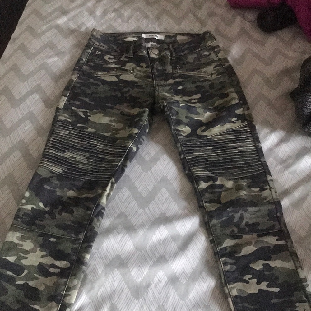 Camo jeans